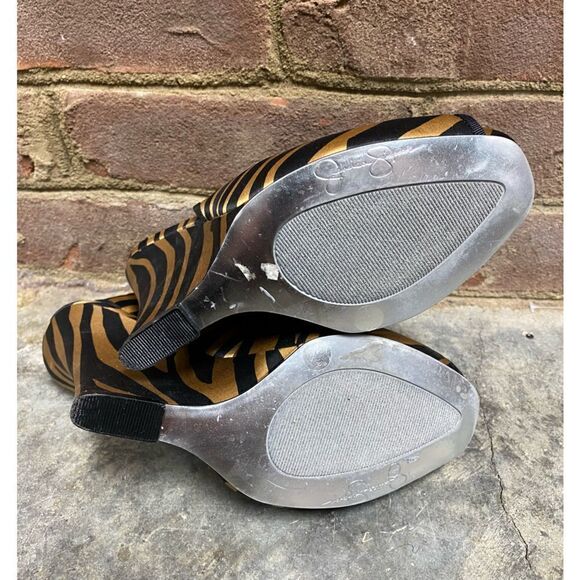 Jessica Simpson Tan & Black Zebra Fabric Sling Back Wedge Size 6 - Picture 7 of 10